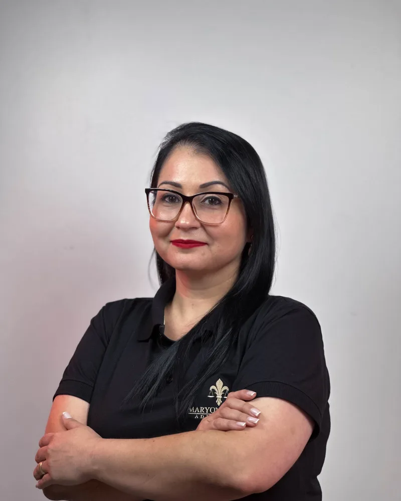 Dra. Cinthya — Advogada Trabalhista na Maryon Portes Advocacia