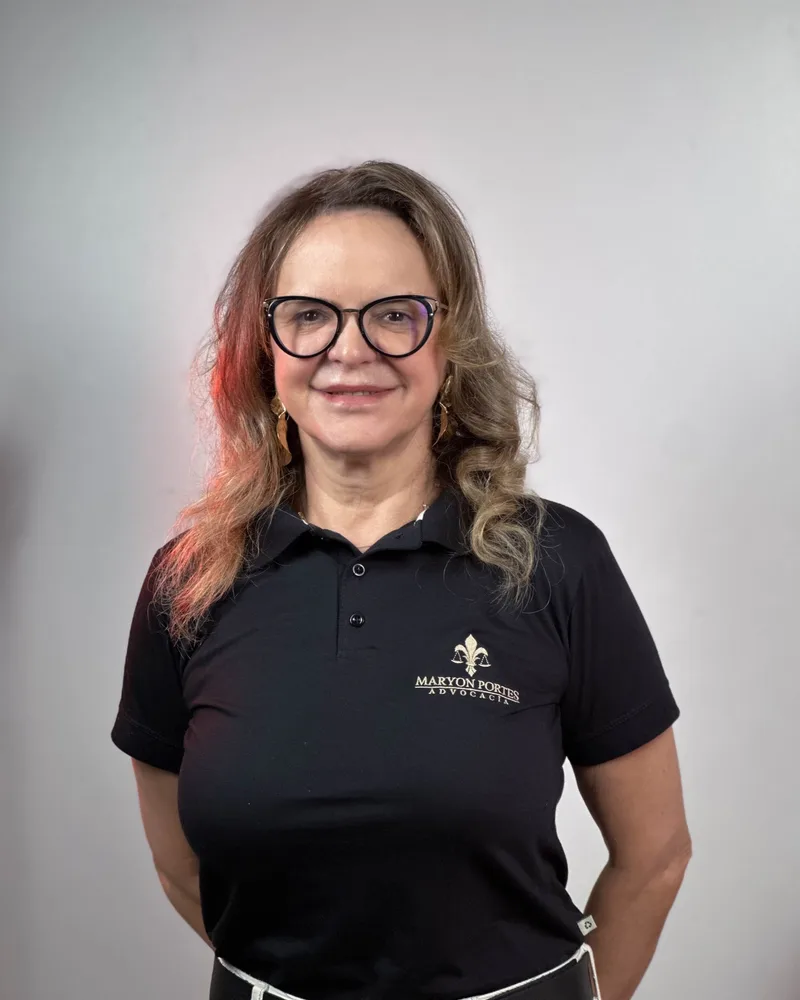 Dra. Karina — Advogada Trabalhista na Maryon Portes Advocacia